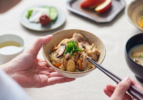 若鶏の五目混ぜこはんの素
