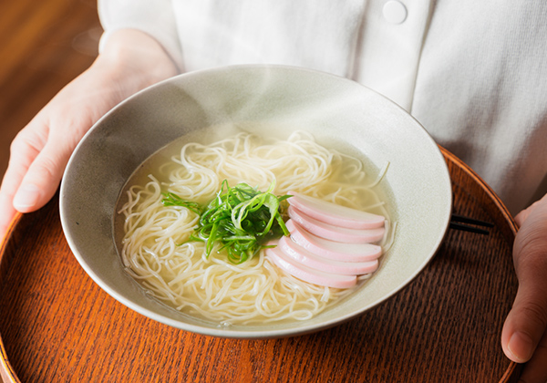 九条ねぎと生姜の旨出汁にゅうめん