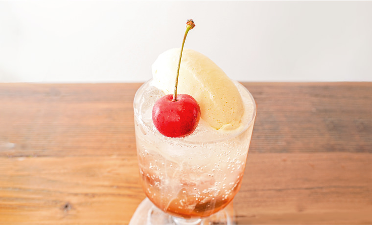 おうちで喫茶風 クラフトコーラフロート